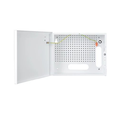 Metalowa obudowa wewnętrzna z otwartymi drzwiczkami, posiada perforowaną tylną ściankę z otworami wentylacyjnymi. Wewnątrz widoczny jest przewód uziemiający przymocowany do obudowy.