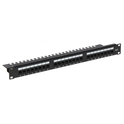 24-portowy patch panel RJ-45 w kolorze czarnym, z numerowanymi portami i oznaczeniem kategorii Cat6. Produkt przeznaczony do montażu w szafach rackowych.