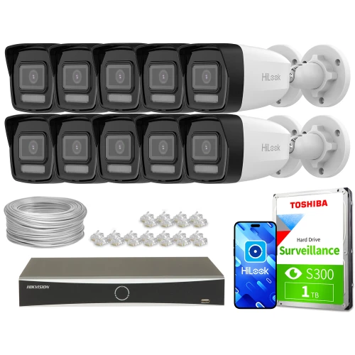 Na zdjęciu znajduje się zestaw do monitoringu, który obejmuje dziesięć kamer, rejestrator, dysk twardy Toshiba oraz akcesoria montażowe. Kamery są ułożone w dwóch rzędach, a poniżej znajdują się pozostałe elementy zestawu.